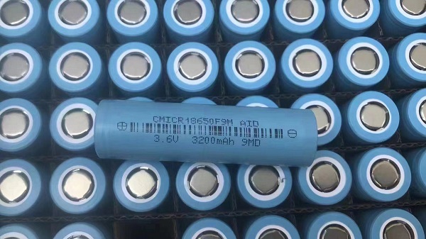18650 cylindrical lithium battery